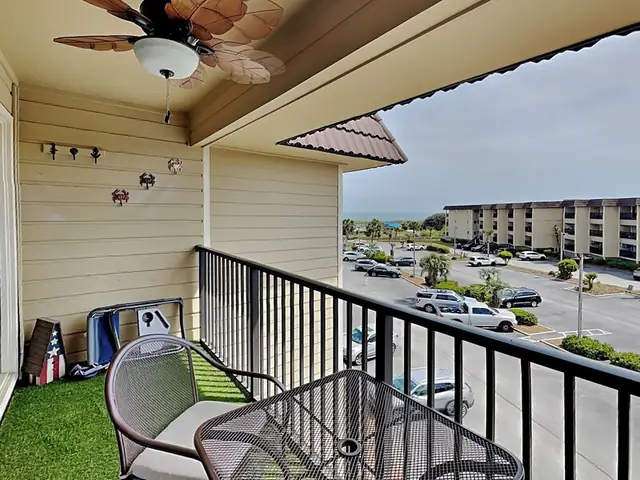 Balcony at Hilton Head Island Beach & Tennis Resort 340